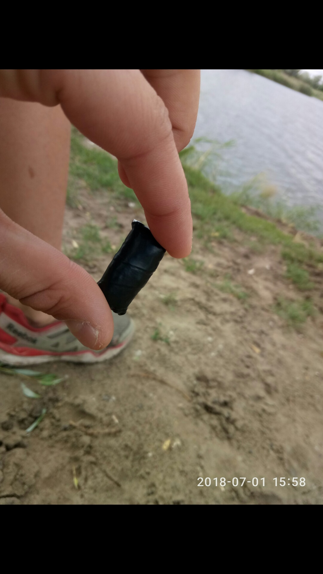 S80703-052201.jpg